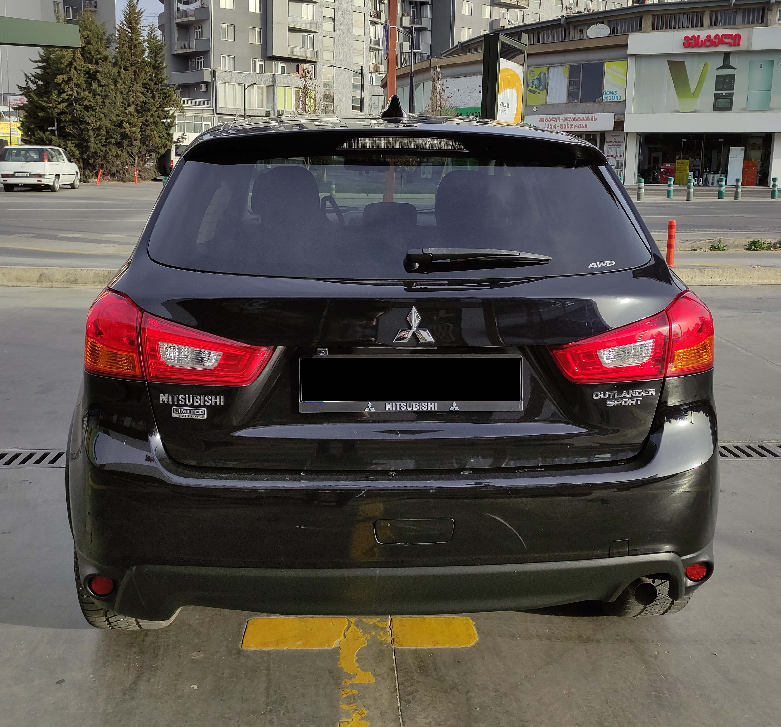 Outlander Sport Mitsubishi